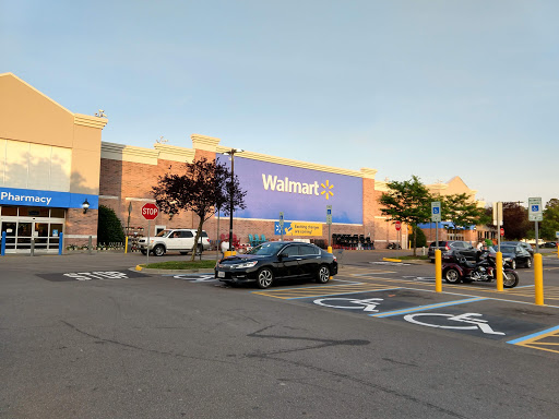 Walmart Supercenter, 145 Hill Carter Pkwy, Ashland, VA 23005, USA, 