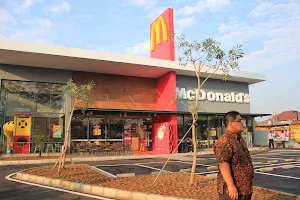 McDonald's Joglo image