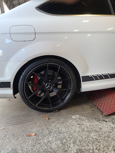 Tire Shop «Discount Tire Store - Douglasville, GA», reviews and photos, 6730 Douglas Blvd, Douglasville, GA 30135, USA