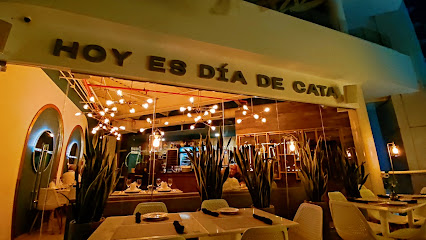 Catalina gastropub & cafe - C.C. Terraza 77, 2do piso, local 32 C. 77, Maracaibo, Zulia, Venezuela