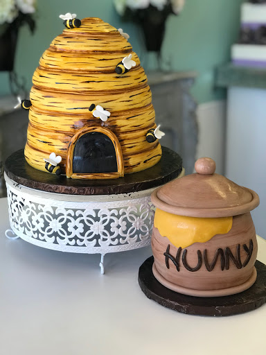 Cake Shop «Celebrating Life Cake Boutique», reviews and photos, 13877 Manchester Rd, Ballwin, MO 63011, USA