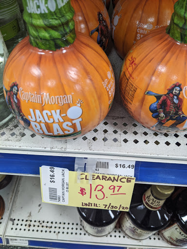 Liquor Store «Montgomery County Liquor & Wine - Kingsview», reviews and photos, 18323 Leaman Farm Rd, Germantown, MD 20874, USA