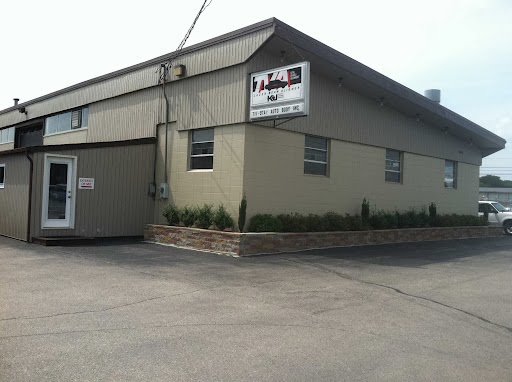 Auto Body Shop «Tri-Star Auto Body», reviews and photos, 1849 Fall River Ave, Seekonk, MA 02771, USA