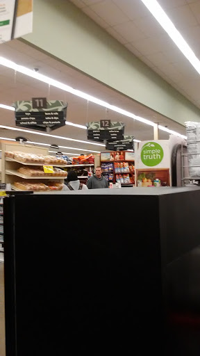 Grocery Store «Kroger», reviews and photos, 3675 E Broad St, Whitehall, OH 43213, USA