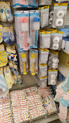 Dollar Store «Dollar Tree», reviews and photos, 646 Stewart Ave, Garden City, NY 11530, USA