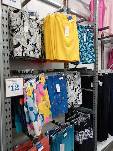 Clothing Store «Old Navy», reviews and photos, 15661 S Apopka Vineland Rd, Orlando, FL 32821, USA