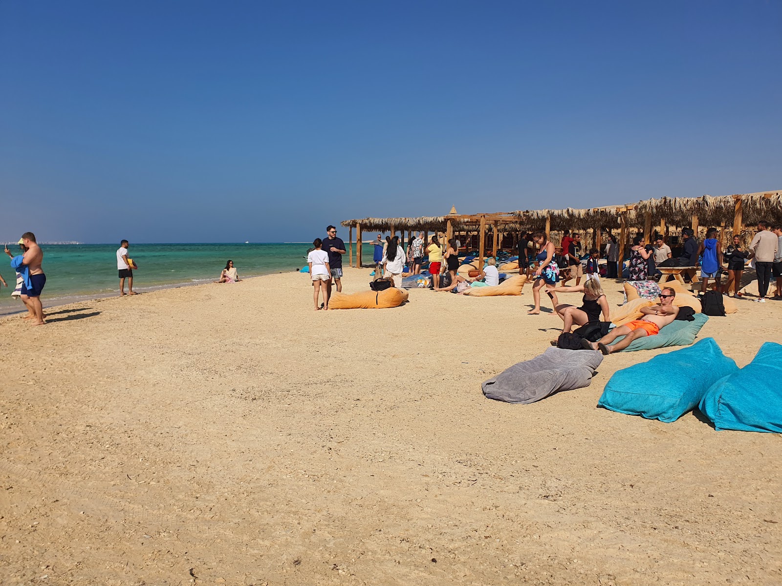 Foto di Orange Bay e l'insediamento