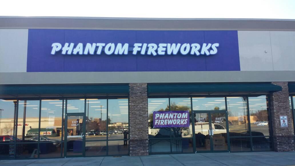 Phantom Fireworks of Duluth