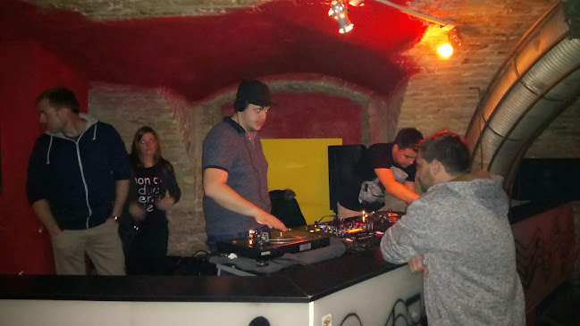 Gin Tonic Pub - Szórakozóhely