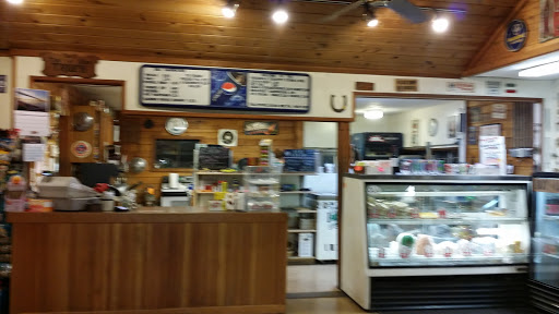Grocery Store «Indianola Country Store & Deli», reviews and photos, 9175 NE Shore Dr, Indianola, WA 98342, USA