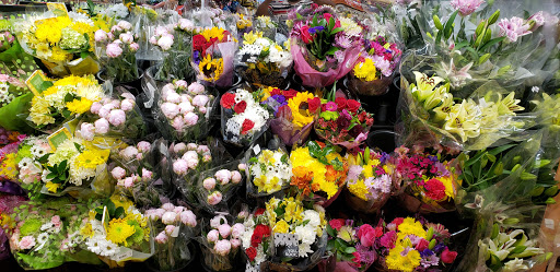 Convenience Store «Super Stop & Shop», reviews and photos, 727 Rubber Ave, Naugatuck, CT 06770, USA