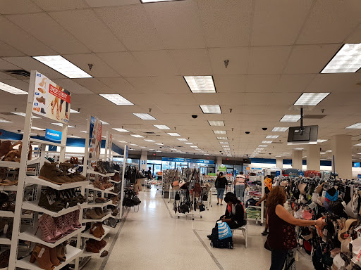 Clothing Store «Ross Dress for Less», reviews and photos, 6198 Little River Turnpike, Alexandria, VA 22312, USA