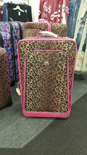 Clothing Store «Citi Trends», reviews and photos, 3401 Twin City Hwy, Port Arthur, TX 77642, USA