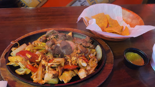 Mexican Restaurant «Tequila Sunrise Mexican Grill», reviews and photos, 4711 N Dixie Hwy, Oakland Park, FL 33334, USA