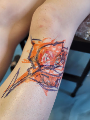 Body Piercing Shop «Black Ink Tattoo & Body Piercing», reviews and photos, 540 E Terra Cotta Ave, Crystal Lake, IL 60012, USA