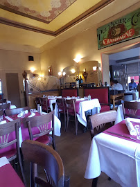 Atmosphère du Restaurant français le P'tit Zinc à Rouen - n°18