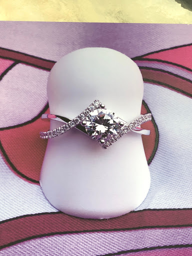 Jewelry Store «Timothy Allen Jewelers», reviews and photos, 8925 Mentor Ave, Mentor, OH 44060, USA