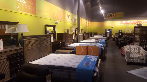 Furniture Store «Art Van Furniture - Muskegon», reviews and photos, 630 Seminole Rd, Muskegon, MI 49441, USA