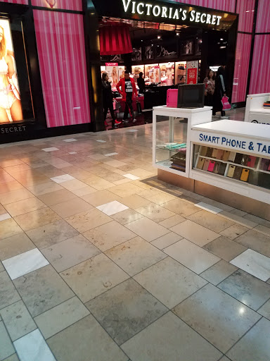 Shopping Mall «Westfield Broward», reviews and photos, 8000 W Broward Blvd, Plantation, FL 33388, USA