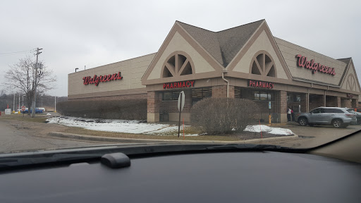 Drug Store «Walgreens», reviews and photos, 61 US-12, Fox Lake, IL 60020, USA