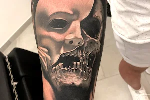 Skullfield Tattoo Studio image