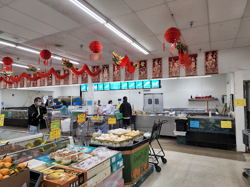 Shopping Mall «South Hills Shopping Center», reviews and photos, 1201 Buck Jones Rd, Raleigh, NC 27606, USA