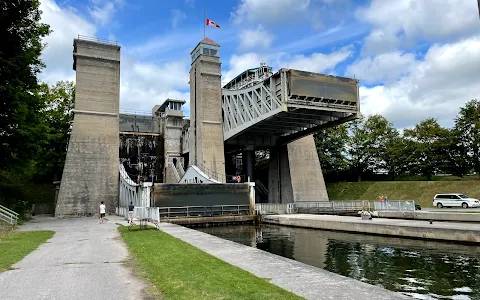 Trent-Severn Waterway, Lock 21 - Peterborough Lift Lock image