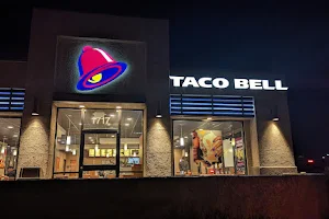 Taco Bell image