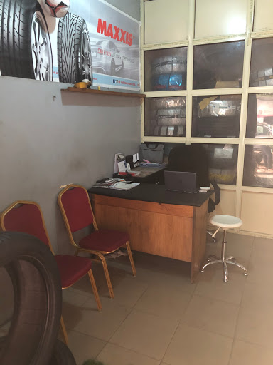 Simon & Margaret Nig. Ltd., ikokwu Rd, No 39 Olusegun Obasanjo Way, Port Harcourt, Nigeria, Furniture Store, state Rivers