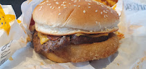 Cheeseburger du Restaurant Carl's Jr. Pertuis - n°10