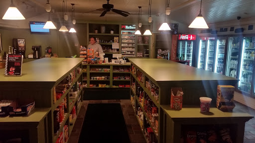 Convenience Store «Quaddick Country Store», reviews and photos, 1105 Quaddick Town Farm Rd, Thompson, CT 06277, USA