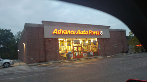 Auto Parts Store «Advance Auto Parts», reviews and photos, 9202 Darrow Rd, Twinsburg, OH 44087, USA
