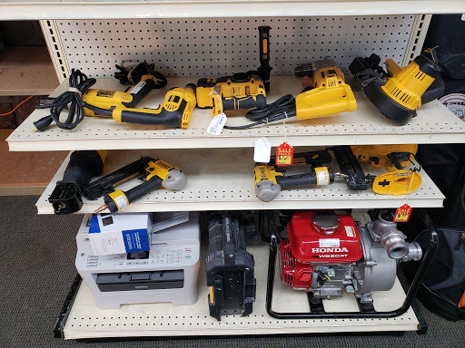 Pawn Shop «SILVER LINING JEWELRY AND LOAN GRESHAM», reviews and photos, 300 SE 181st Ave, Portland, OR 97233, USA