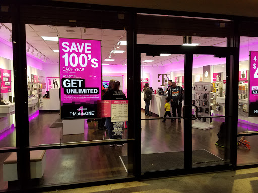 T-Mobile, 529 N Galloway Ave Suite 11, Mesquite, TX 75149, USA, 