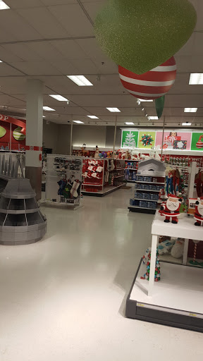 Department Store «Target», reviews and photos, 2112 W Peterson Ave, Chicago, IL 60659, USA