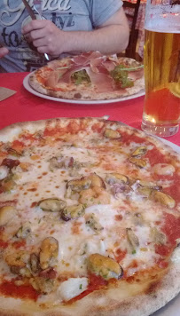 Pizza du Restaurant italien La Fattoria Pizzeria à Veigy-Foncenex - n°3