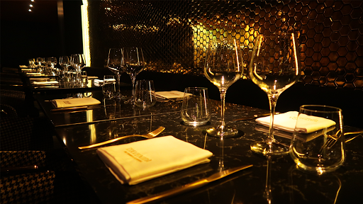 D'Avenida - Fine Dining & Clubbing