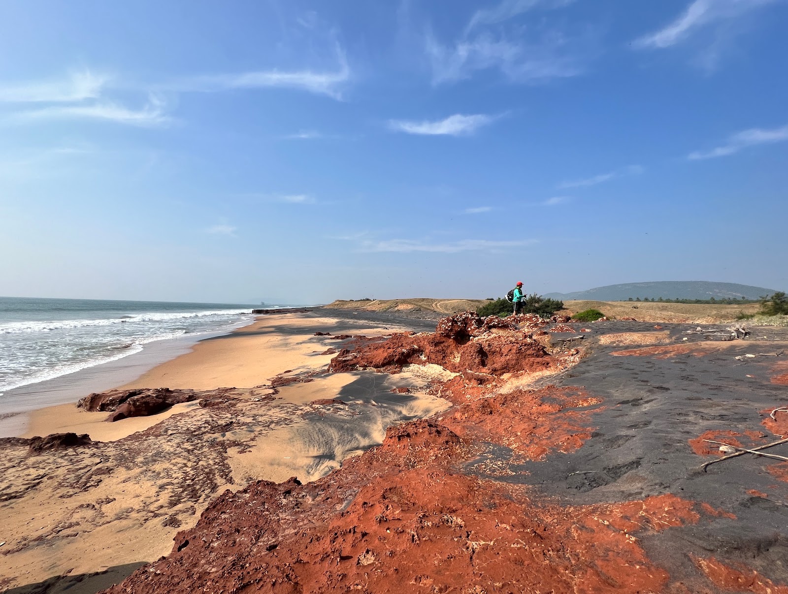 Pandavula Pancha Beach的照片 带有长直海岸