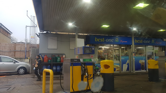 Reviews of JET in London - Gas station