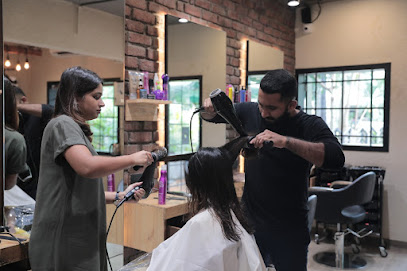 Hair Brand Unisex Salon - East Court Phoenix Market City, Lg,23, Pune,  Maharashtra, IN - Zaubee
