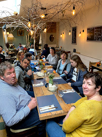 Atmosphère du Bar-restaurant à huîtres L'abreuvoir à Veules-les-Roses - n°18