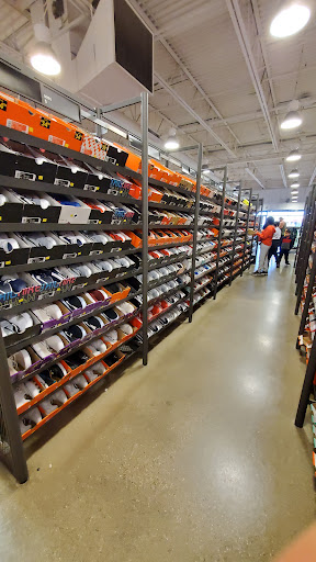 Shopping Mall «Johnson Creek Premium Outlets», reviews and photos, 575 Linmar Ln, Johnson Creek, WI 53038, USA