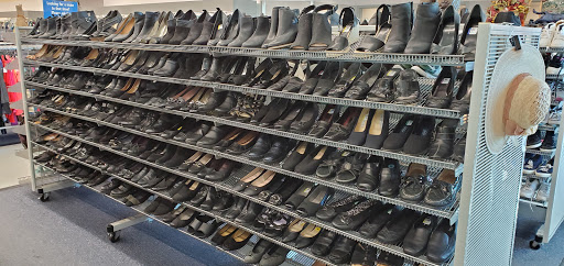 Thrift Store «Goodwill», reviews and photos, 1450 SE Discovery Lane, Warrenton, OR 97146, USA