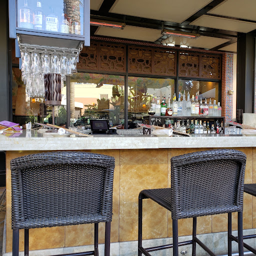 Restaurant «The Cheesecake Factory», reviews and photos, 600 Spectrum Center Dr, Irvine, CA 92618, USA