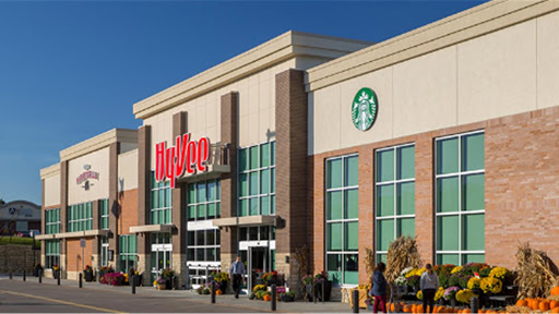Grocery Store «Hy-Vee», reviews and photos, 1500 Central Park Commons Dr, Eagan, MN 55121, USA