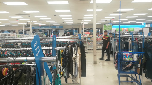 Clothing Store «Ross Dress for Less», reviews and photos, 3905 W Airport Fwy, Irving, TX 75062, USA