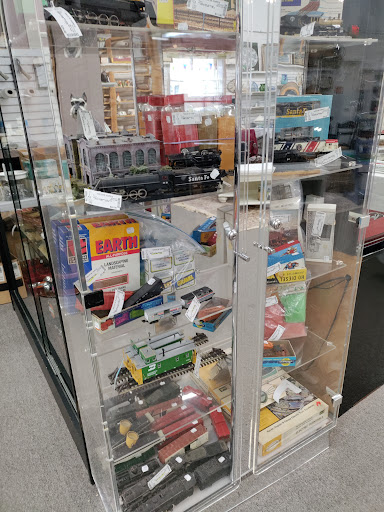 Used Furniture Store «Tables To Teapots», reviews and photos, 240 Arlington St, Acton, MA 01720, USA