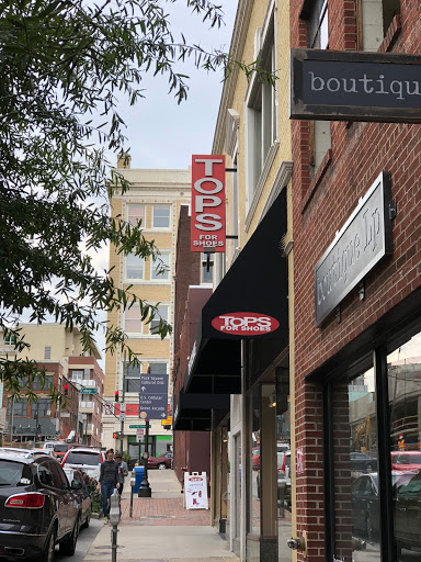 Shoe Store «Tops For Shoes», reviews and photos, 27 N Lexington Ave, Asheville, NC 28801, USA