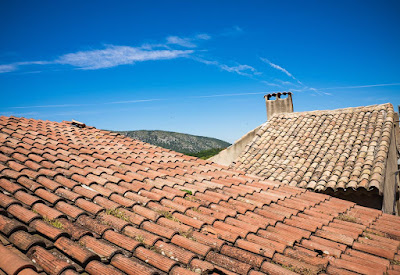 Couvreur Les Pennes-Mirabeau - Entreprise ZL TOITURE - Démoussage, nettoyage, peinture, réparation entretien de toiture à Saint-Victoret