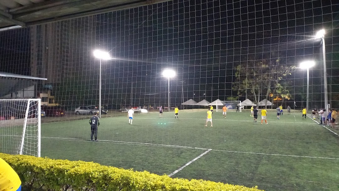 Canchas Sinteticas La 64